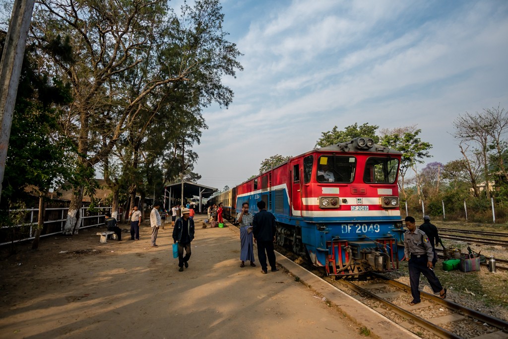 Burmese train at village station